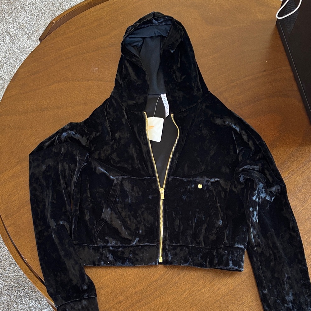 Fabletics NWT Black Velour Women's Hoodie